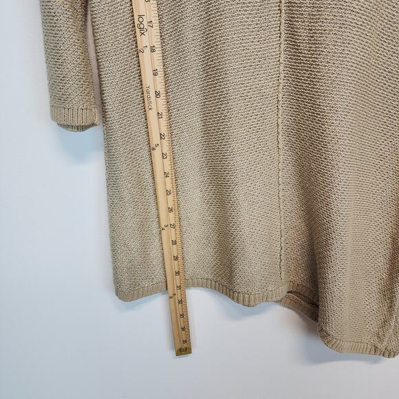 Chicos 2 Slanted Hem Heidi Sweater Size L Tan Metallic Slub Knit Chic Neutral - Picture 13 of 15